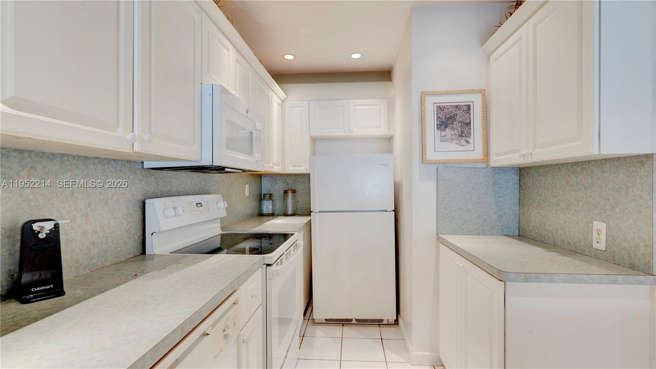 For Sale: $469,000 (2 beds, 2 baths, 0 Square Feet)