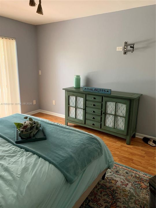 En Venta: $379,900 (3 camas, 2 baños, 1332 Pies cuadrados)
