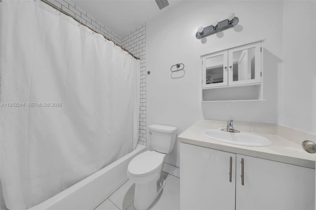 For Sale: $519,000 (3 beds, 2 baths, 1240 Square Feet)