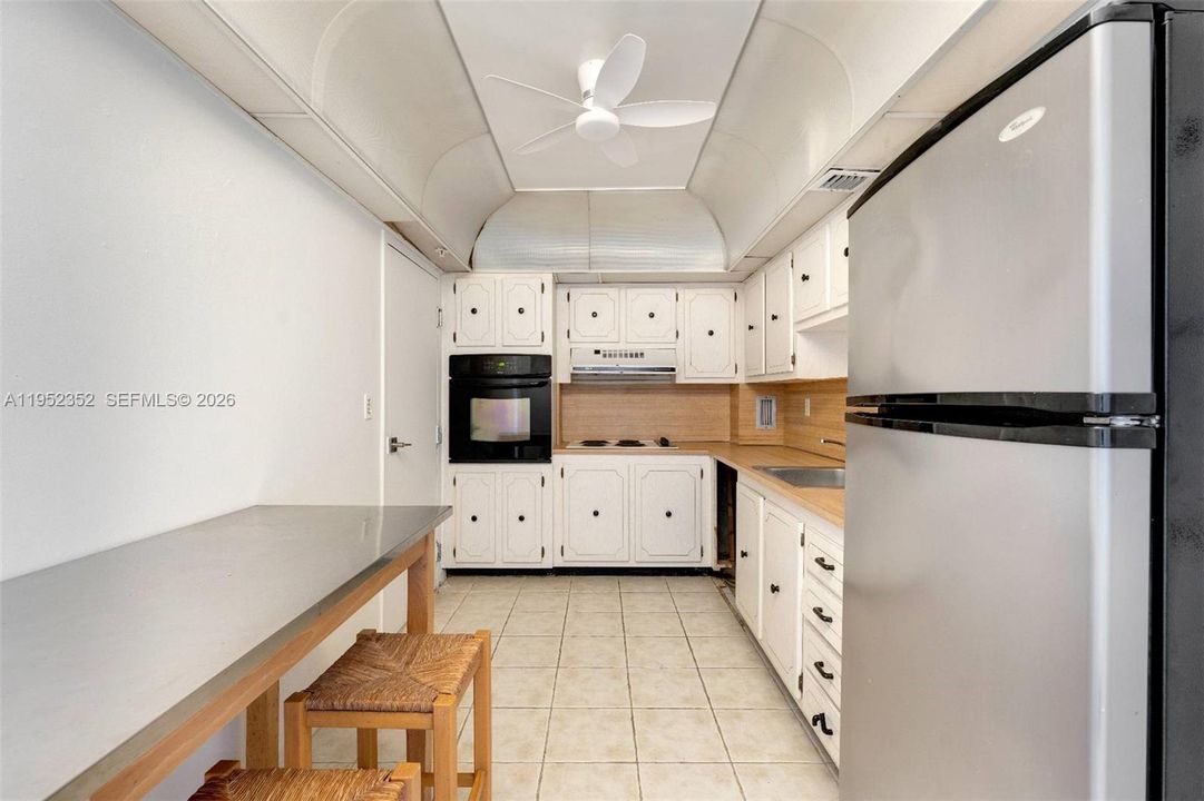 En Venta: $405,000 (1 camas, 1 baños, 910 Pies cuadrados)