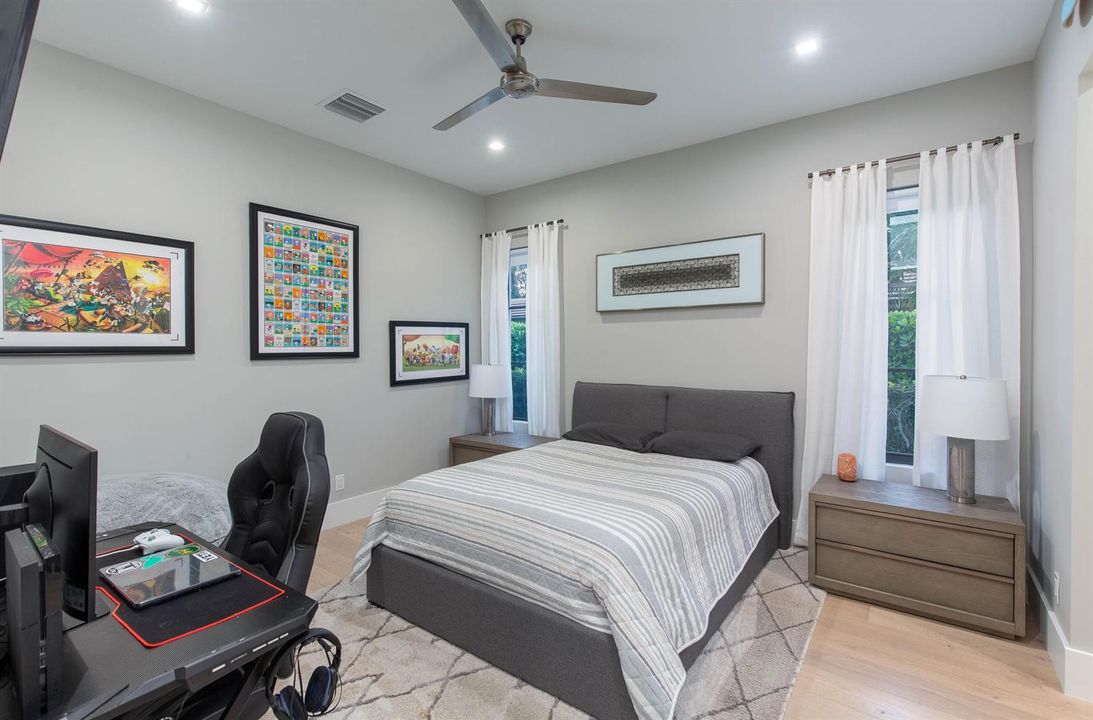 Guest Room 2