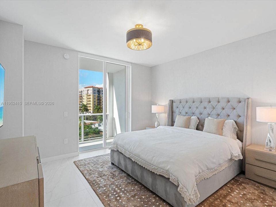 Recientemente alquilado: $16,500 (2 camas, 2 baños, 2155 Pies cuadrados)
