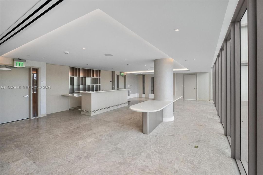 Active With Contract: $2,475,000 (3 beds, 3 baths, 1830 Square Feet)