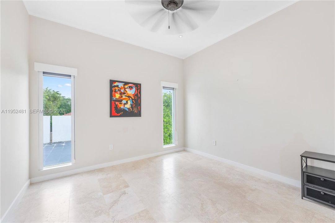 Recently Rented: $6,250 (3 beds, 2 baths, 2670 Square Feet)