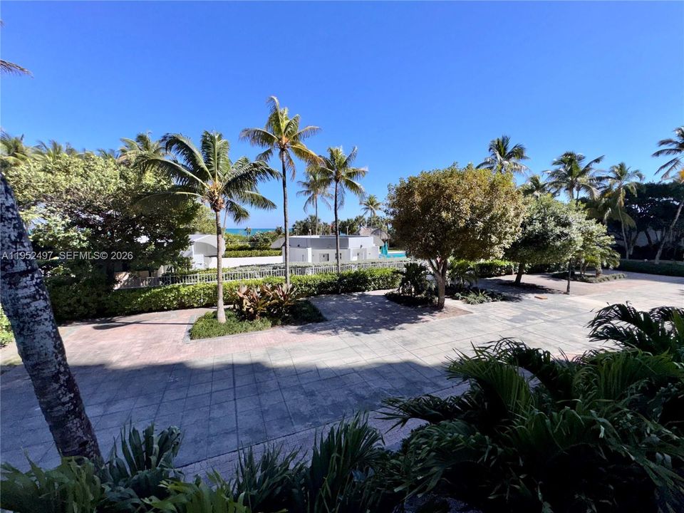 Recently Sold: $585,000 (2 beds, 2 baths, 1368 Square Feet)