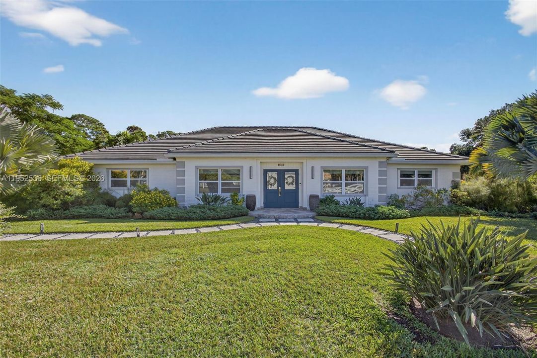 Vendido Recientemente: $1,499,999 (3 camas, 4 baños, 2536 Pies cuadrados)