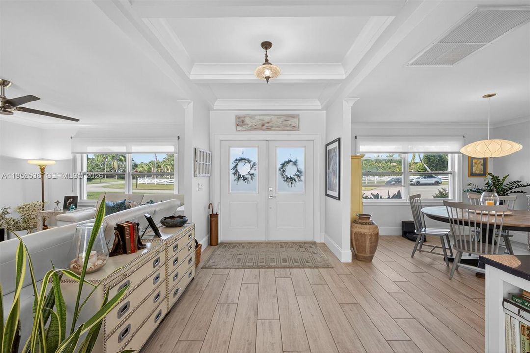Vendido Recientemente: $1,499,999 (3 camas, 4 baños, 2536 Pies cuadrados)