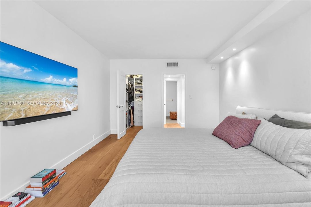 Activo con contrato: $415,000 (1 camas, 1 baños, 852 Pies cuadrados)