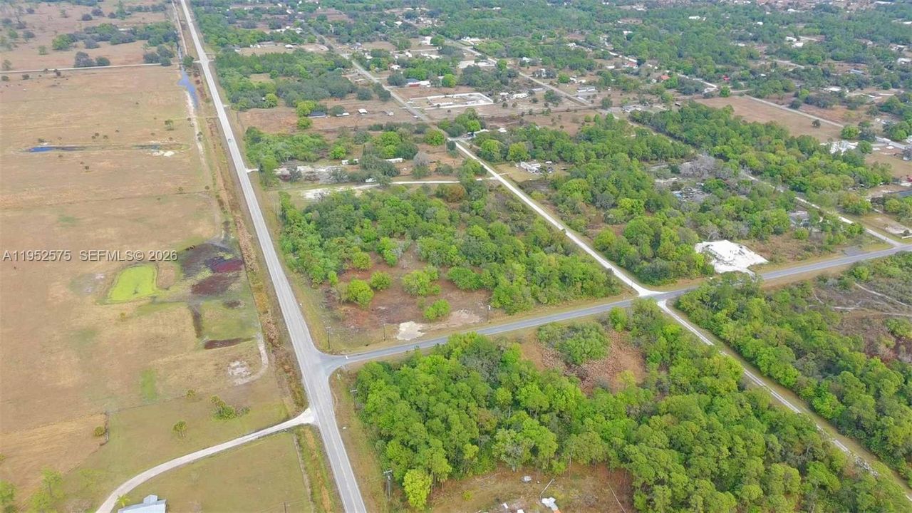 На продажу: $459,000 (5.00 acres)