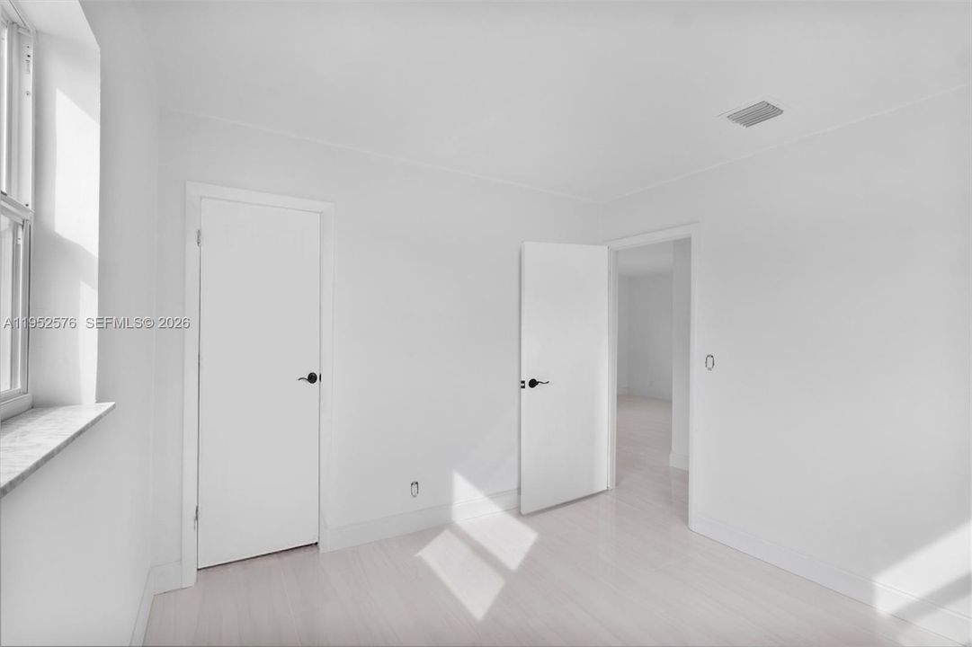 For Sale: $525,000 (0 beds, 0 baths, 1248 Square Feet)