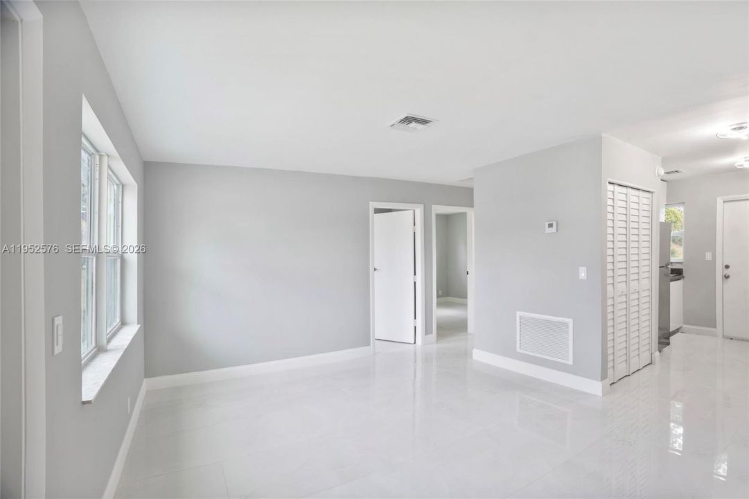 For Sale: $525,000 (0 beds, 0 baths, 1248 Square Feet)