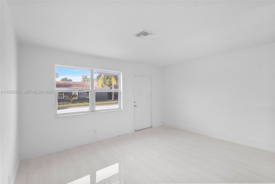 For Sale: $525,000 (0 beds, 0 baths, 1248 Square Feet)