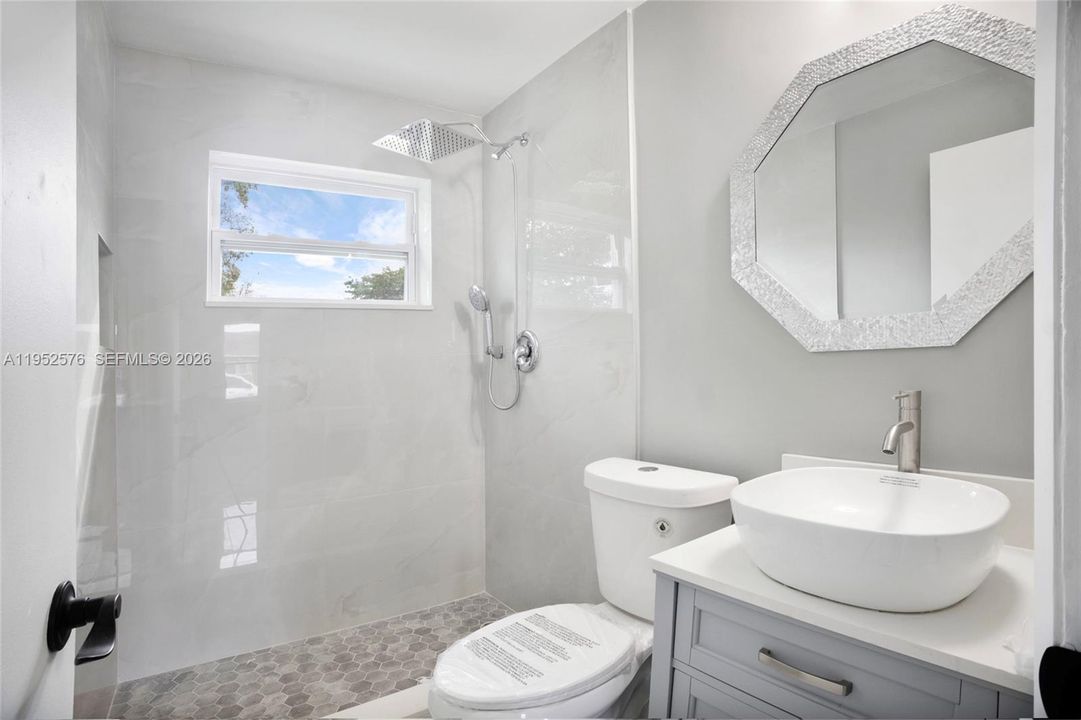 For Sale: $525,000 (0 beds, 0 baths, 1248 Square Feet)