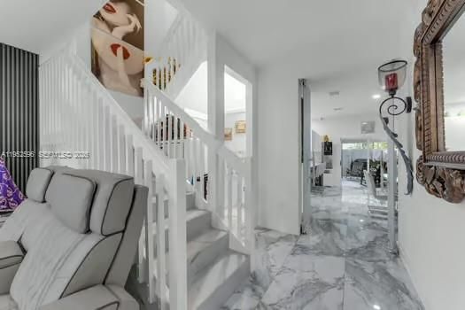 Activo con contrato: $280,000 (3 camas, 2 baños, 1612 Pies cuadrados)