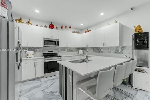 Activo con contrato: $280,000 (3 camas, 2 baños, 1612 Pies cuadrados)