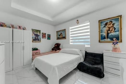 Activo con contrato: $280,000 (3 camas, 2 baños, 1612 Pies cuadrados)