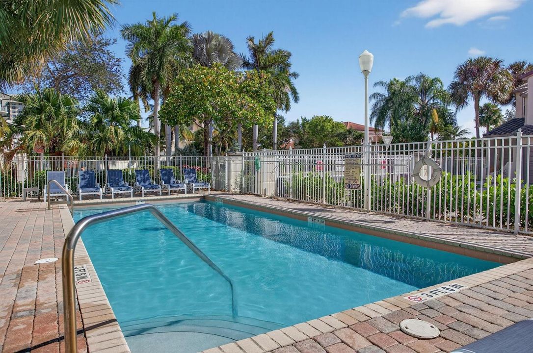 Community pool
