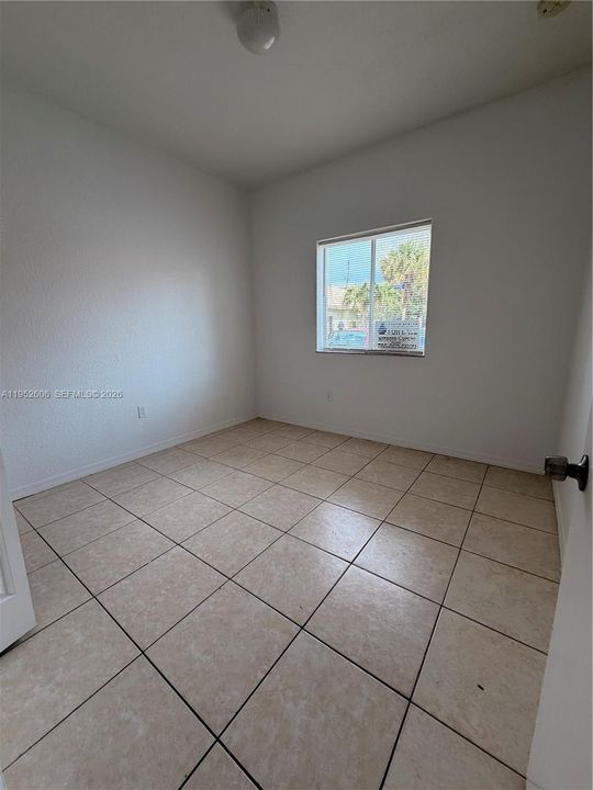Activo con contrato: $243,000 (2 camas, 2 baños, 898 Pies cuadrados)