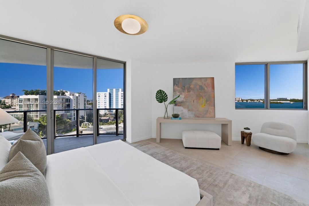 For Sale: $5,700,000 (3 beds, 3 baths, 3174 Square Feet)