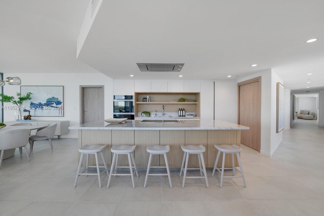 For Sale: $5,700,000 (3 beds, 3 baths, 3174 Square Feet)