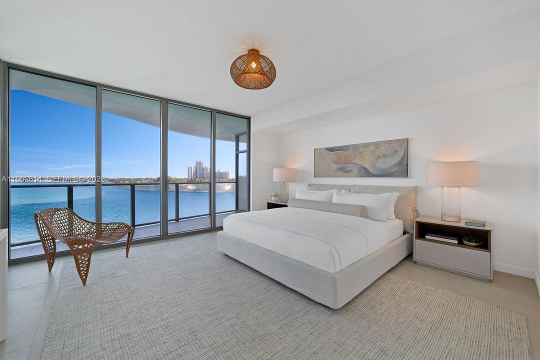 For Sale: $5,700,000 (3 beds, 3 baths, 3174 Square Feet)