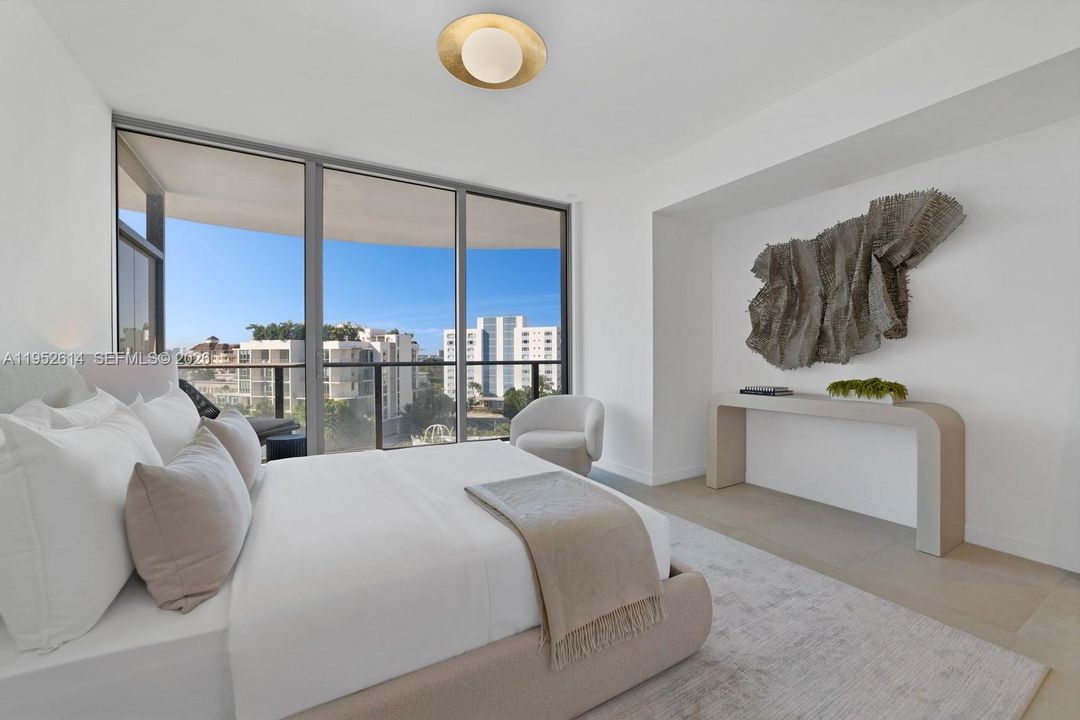For Sale: $5,700,000 (3 beds, 3 baths, 3174 Square Feet)
