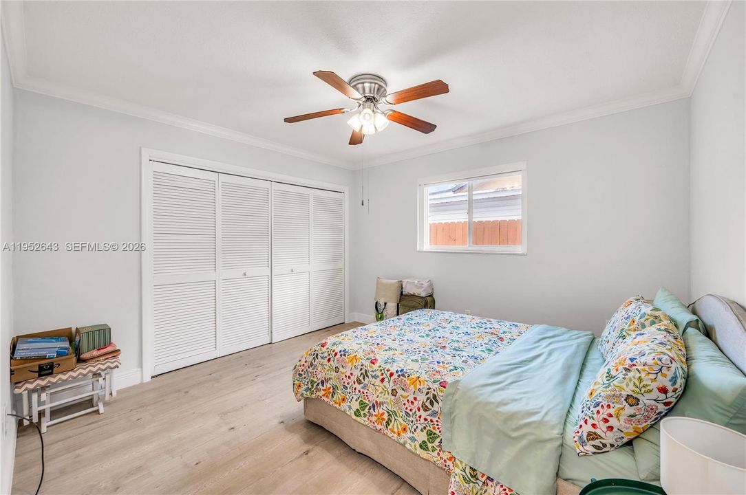 For Sale: $1,075,000 (4 beds, 2 baths, 1943 Square Feet)