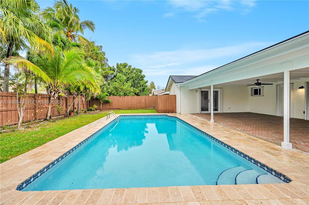 For Sale: $1,075,000 (4 beds, 2 baths, 1943 Square Feet)