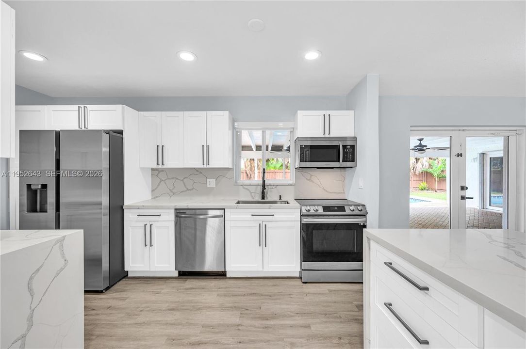 For Sale: $1,075,000 (4 beds, 2 baths, 1943 Square Feet)