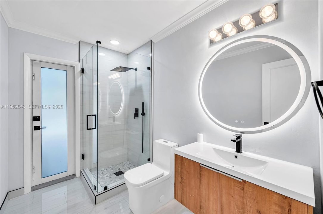 For Sale: $1,075,000 (4 beds, 2 baths, 1943 Square Feet)