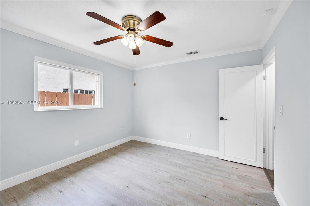 For Sale: $1,075,000 (4 beds, 2 baths, 1943 Square Feet)