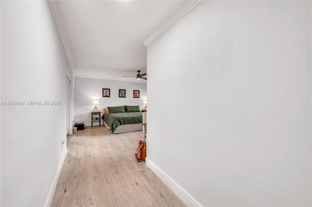 For Sale: $1,075,000 (4 beds, 2 baths, 1943 Square Feet)