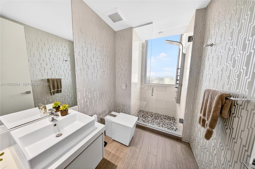 En Venta: $5,600,000 (6 camas, 6 baños, 6952 Pies cuadrados)