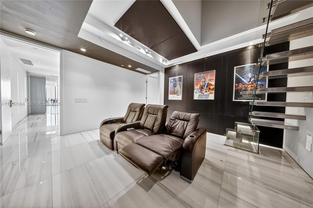 En Venta: $5,600,000 (6 camas, 6 baños, 6952 Pies cuadrados)