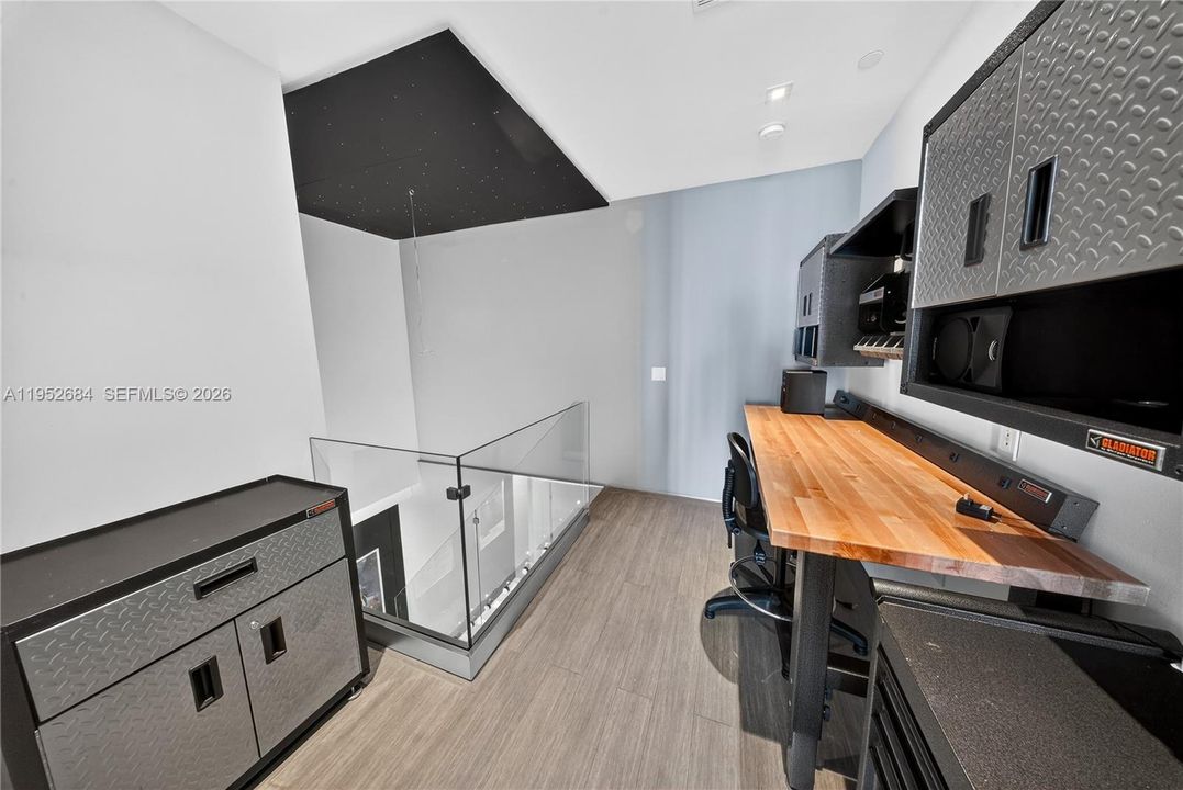 En Venta: $5,600,000 (6 camas, 6 baños, 6952 Pies cuadrados)