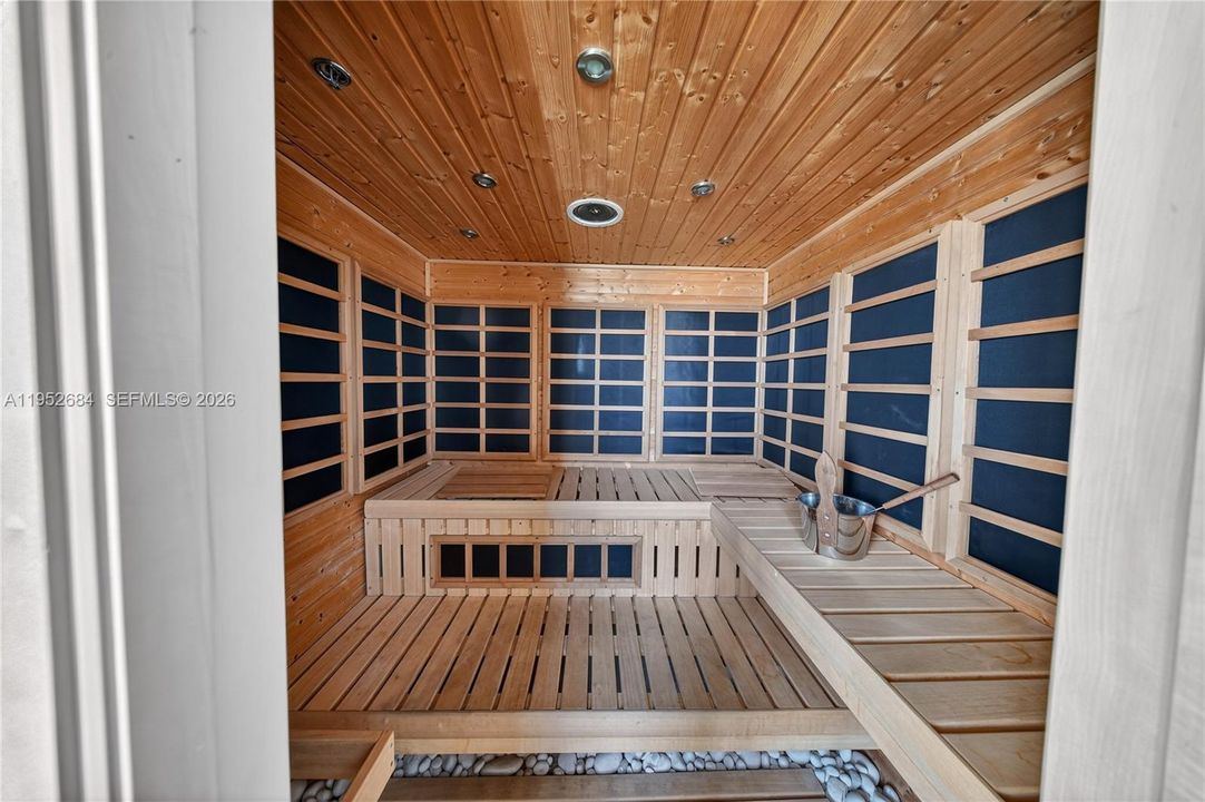 En Venta: $5,600,000 (6 camas, 6 baños, 6952 Pies cuadrados)