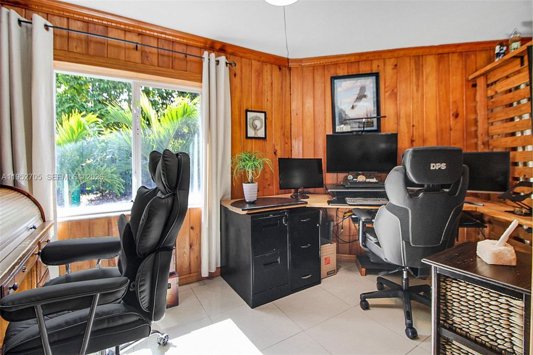 На продажу: $999,900 (3 спален, 2 ванн, 2617 Квадратных фут)