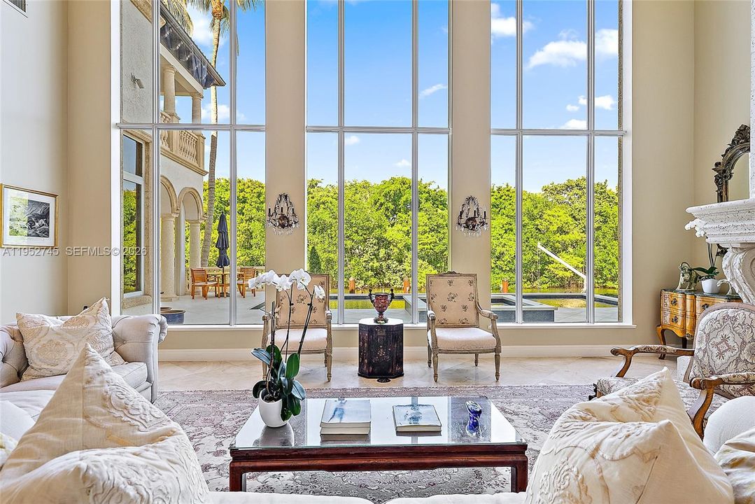 For Sale: $6,500,000 (6 beds, 6 baths, 7043 Square Feet)