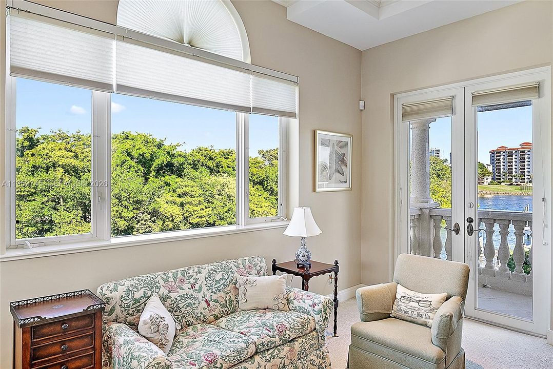 For Sale: $6,500,000 (6 beds, 6 baths, 7043 Square Feet)