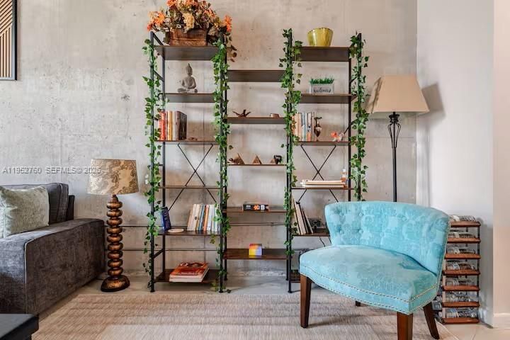 En Venta: $344,900 (1 camas, 1 baños, 715 Pies cuadrados)