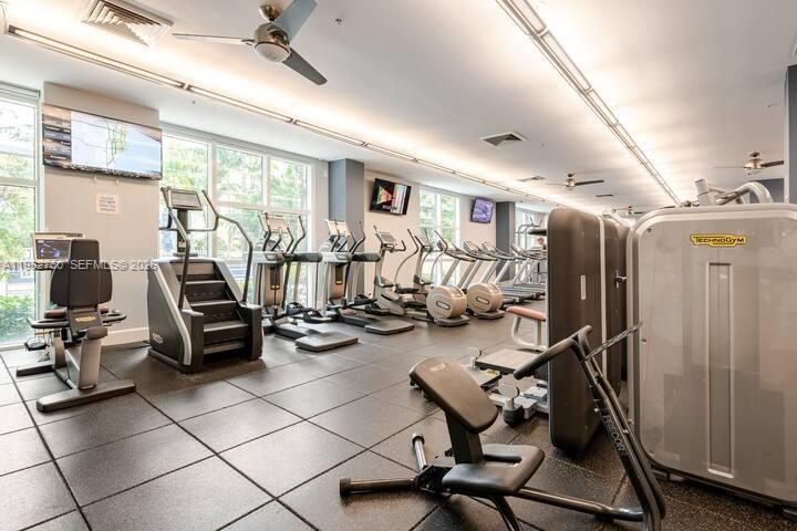 En Venta: $344,900 (1 camas, 1 baños, 715 Pies cuadrados)