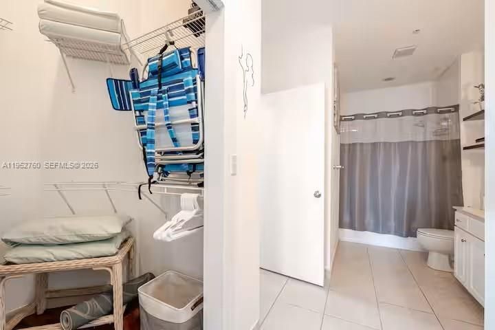 En Venta: $344,900 (1 camas, 1 baños, 715 Pies cuadrados)