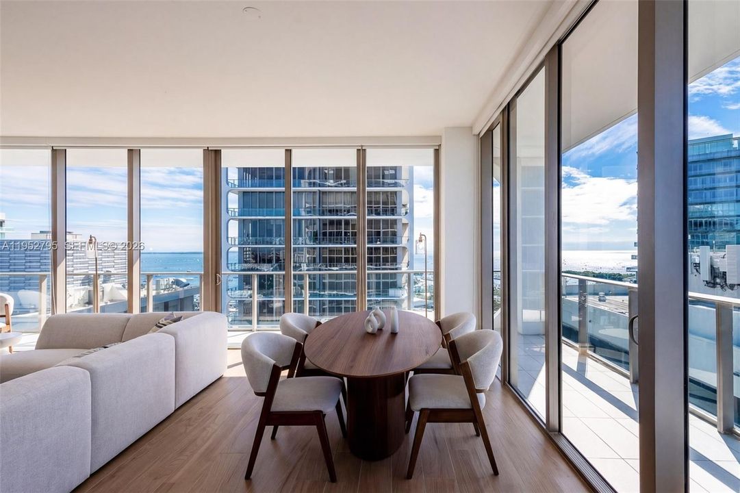For Sale: $3,500,000 (3 beds, 3 baths, 1733 Square Feet)