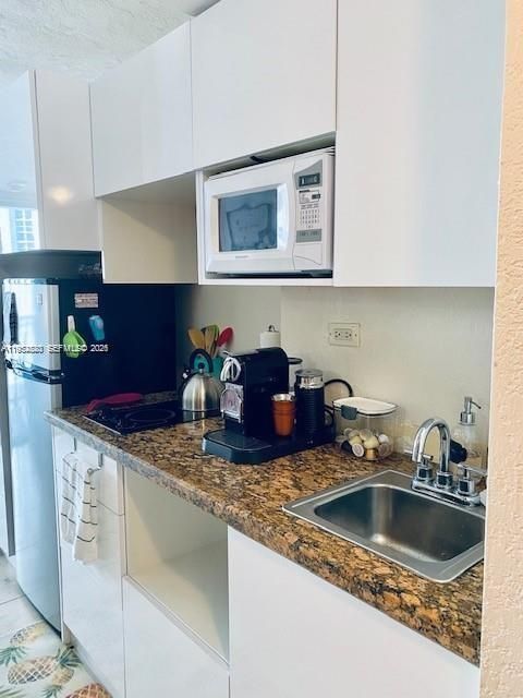 For Sale: $143,000 (0 beds, 1 baths, 360 Square Feet)
