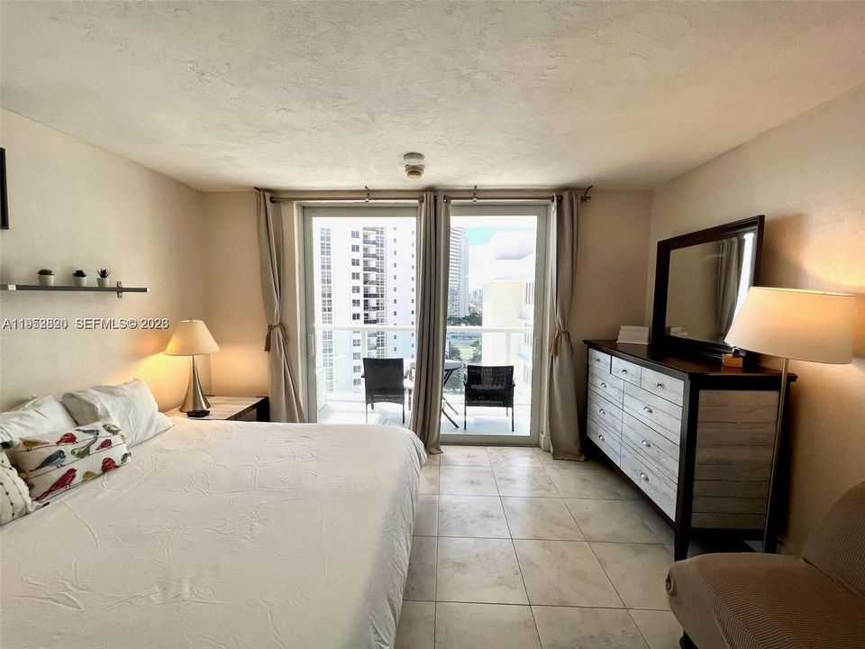 For Sale: $143,000 (0 beds, 1 baths, 360 Square Feet)