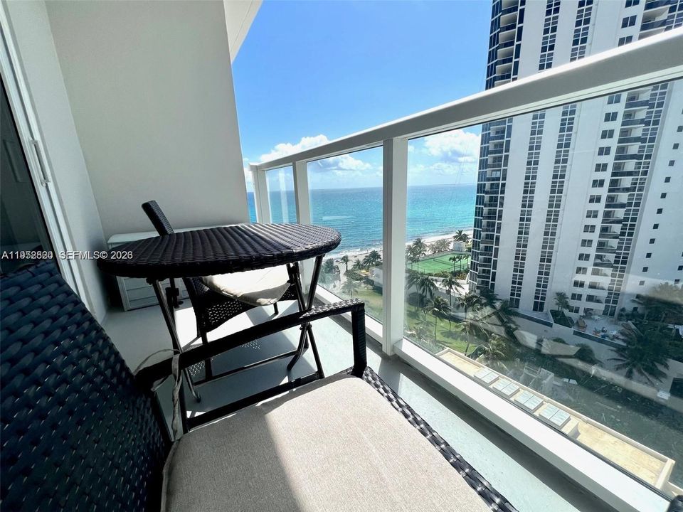 For Sale: $143,000 (0 beds, 1 baths, 360 Square Feet)