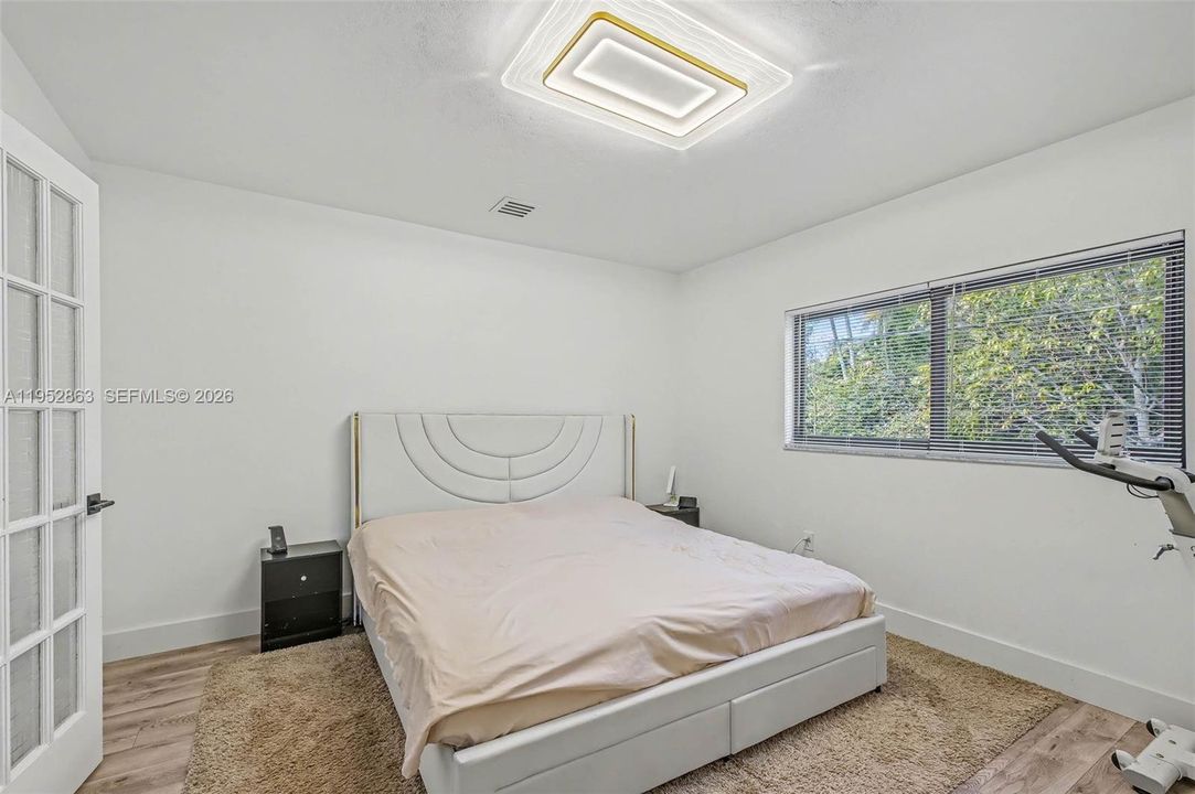 На продажу: $1,050,000 (3 спален, 2 ванн, 1859 Квадратных фут)