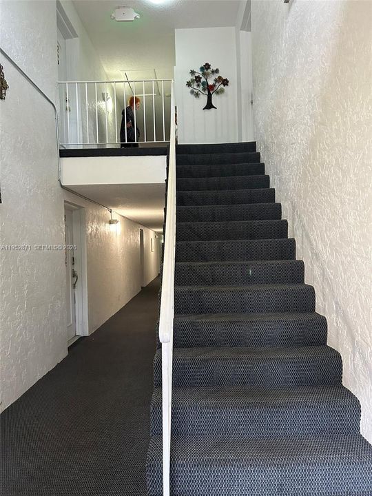 For Sale: $99,000 (1 beds, 1 baths, 680 Square Feet)