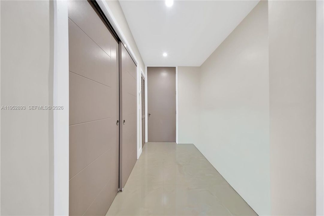 На продажу: $849,999 (0 спален, 0 ванн, 2211 Квадратных фут)