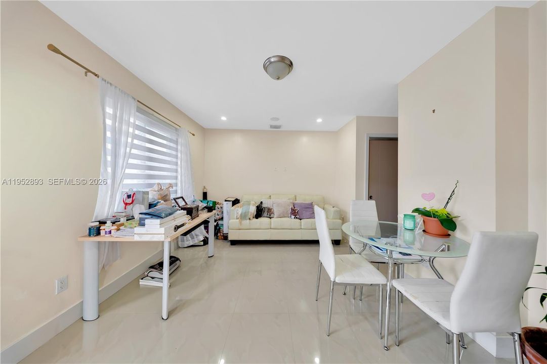 На продажу: $849,999 (0 спален, 0 ванн, 2211 Квадратных фут)